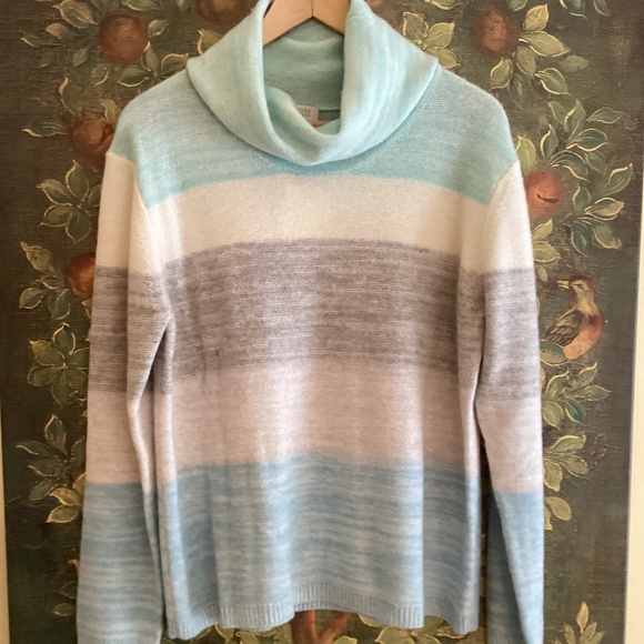 Kinross 4-ply Cashmere Ombré Cowl Neck Sweater in Reef Multi Blue Gray Turquoise - Picture 2 of 11